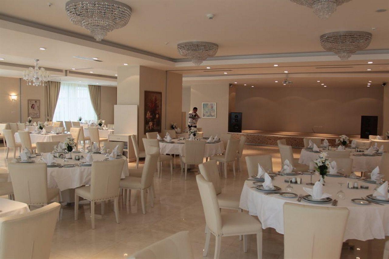 Gabala Garden Hotel Экстерьер фото