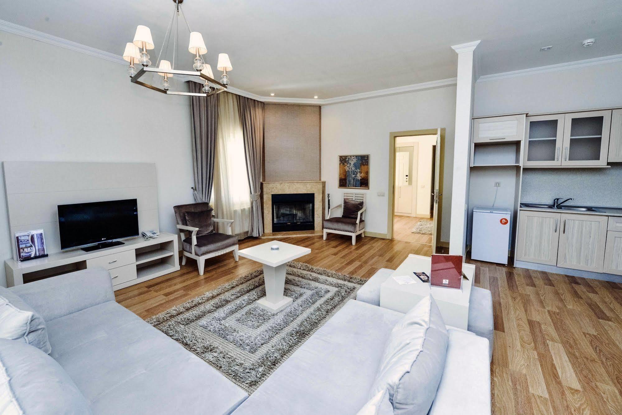 Gabala Garden Hotel Экстерьер фото