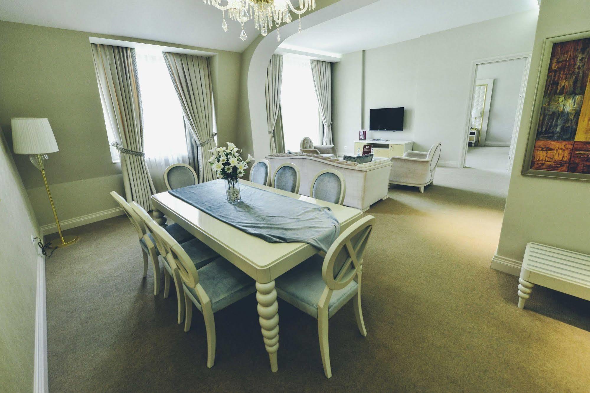 Gabala Garden Hotel Экстерьер фото
